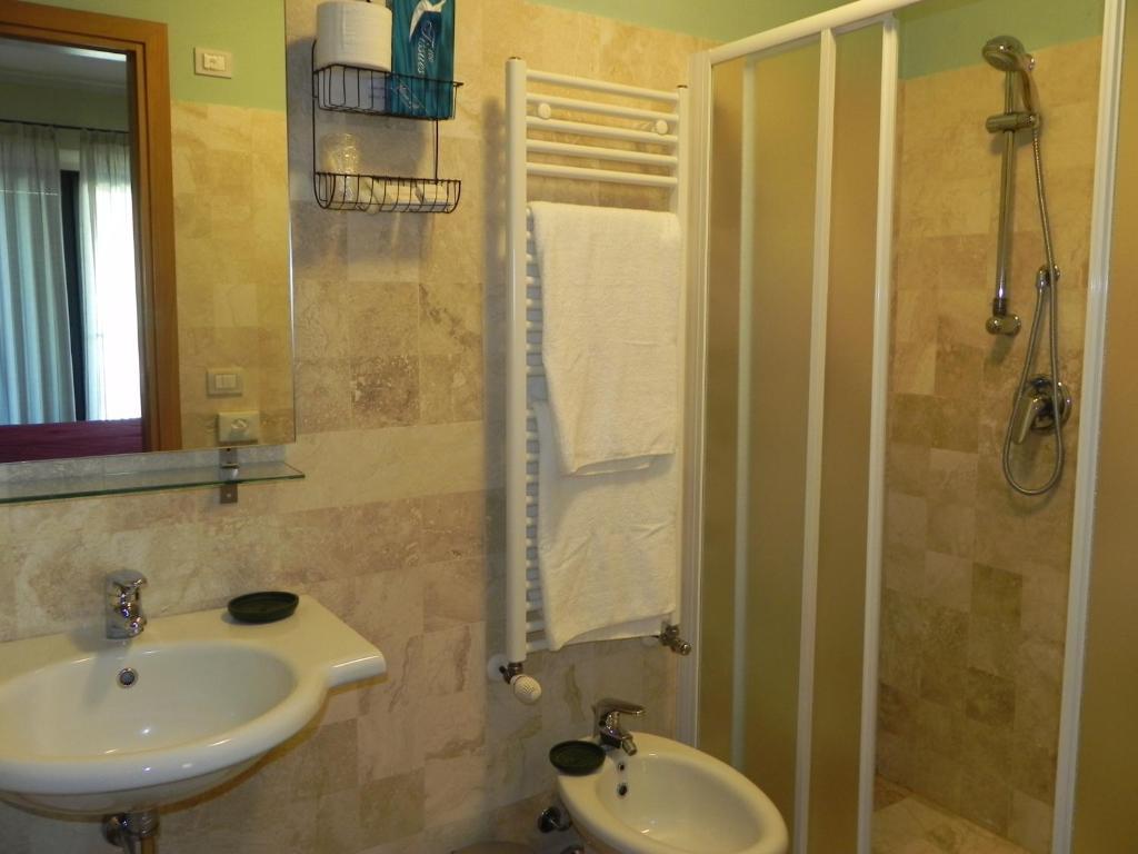 Hotel Poggio Bertino 2*