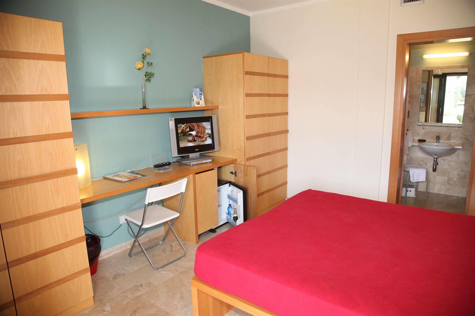Poggio Bertino Hotel 2*